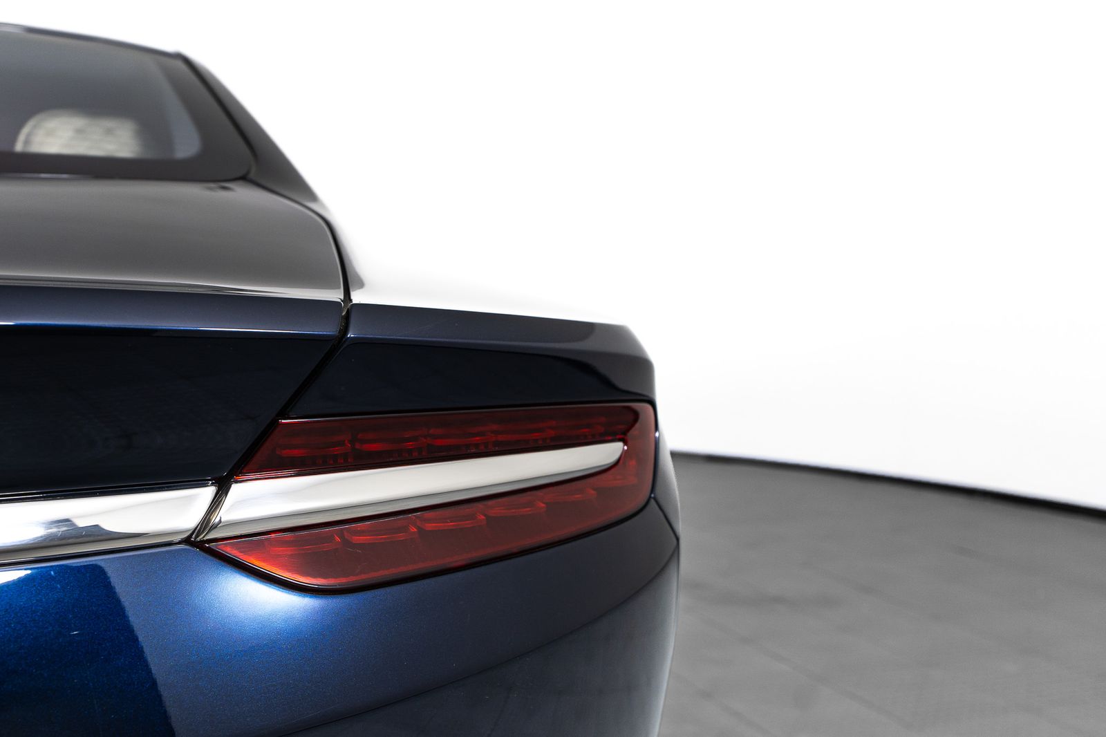 2018 Aston Martin Lagonda Taraf — foto completa 49 de 62