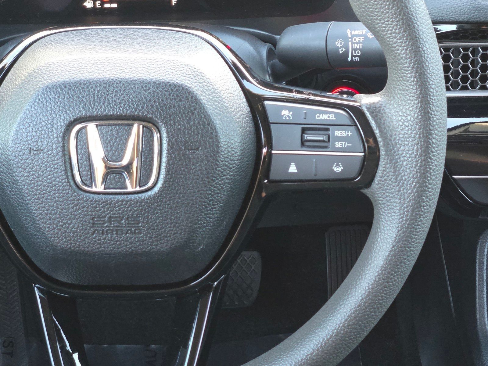 2023 Honda Civic LX — full photo 16 of 28