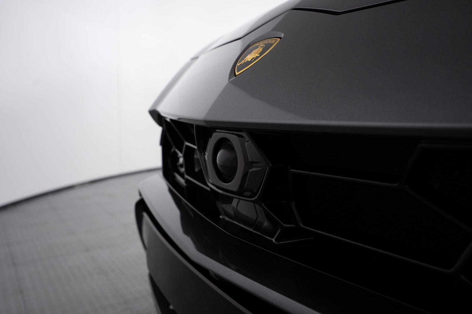 2020 Lamborghini Urus — foto completa 13 de 53