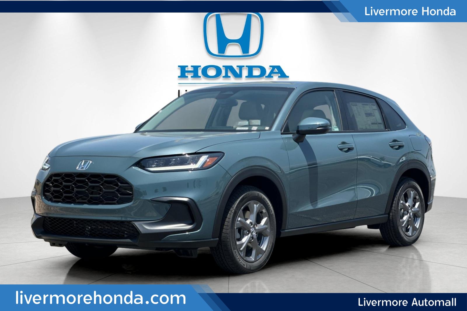 2027 Honda HR-V LX — photo 1 of 33