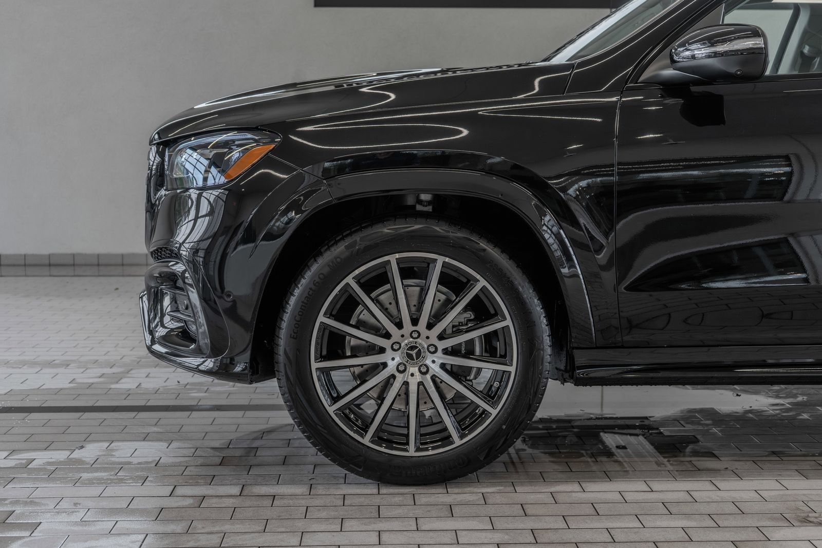 2026 Mercedes-Benz GLS GLS 450 — full photo 4 of 35
