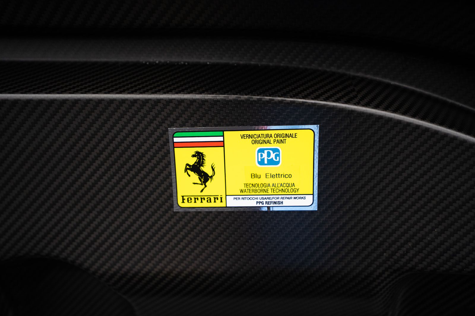 2025 Ferrari SF90 Spider — full photo 51 of 67