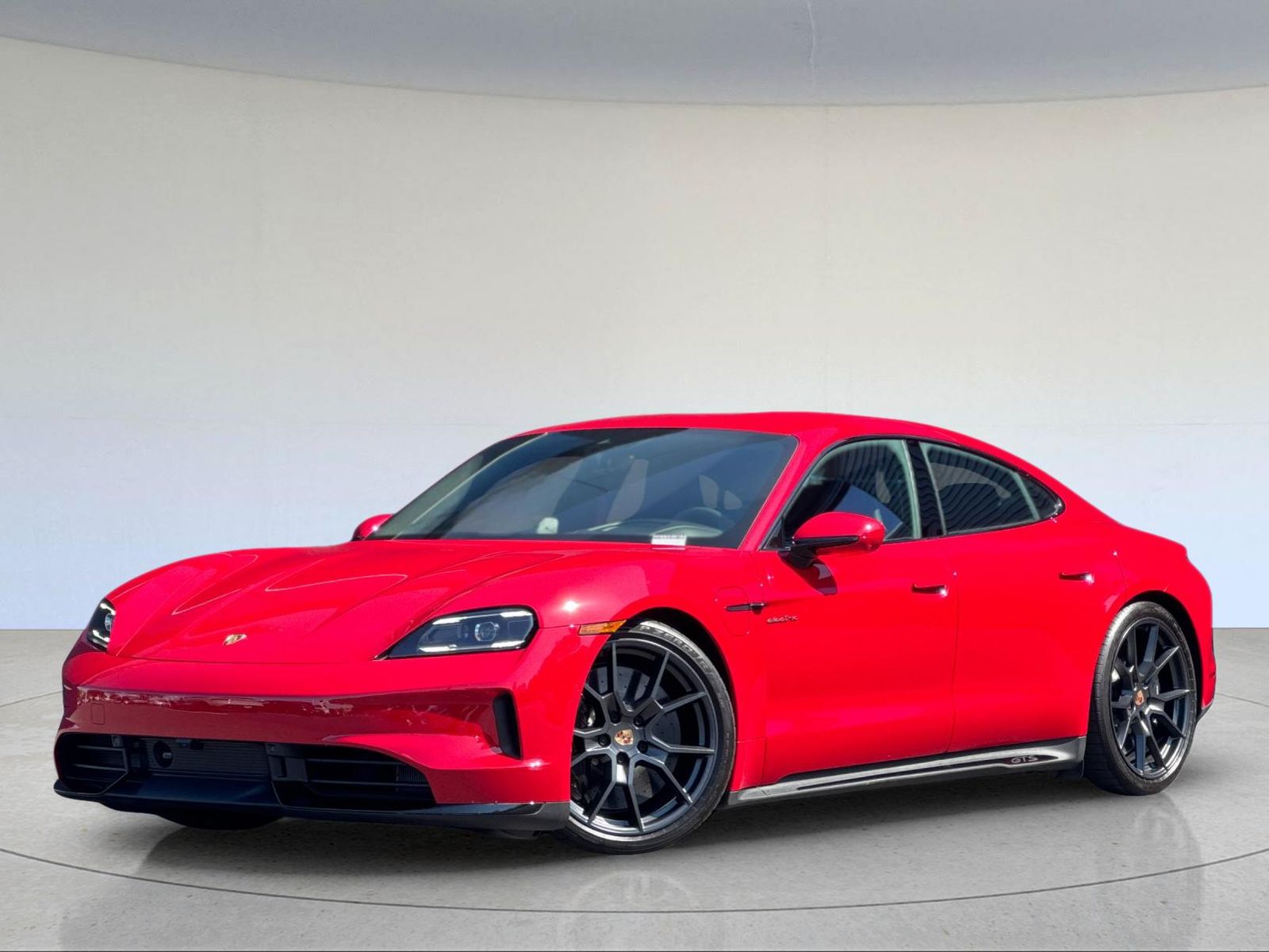 2025 Porsche Taycan GTS — foto completa 1 de 29