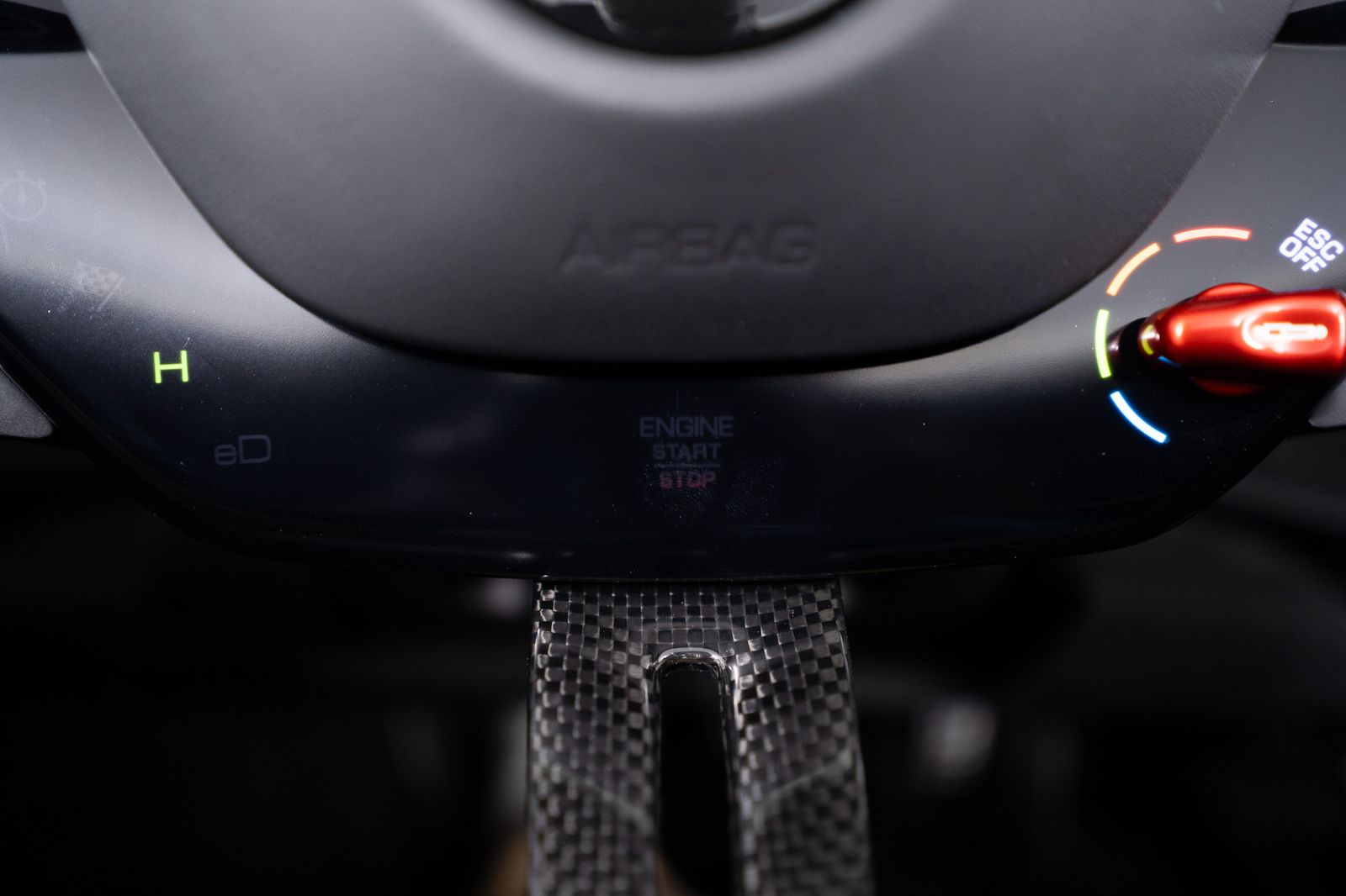 2025 Ferrari SF90 Spider — full photo 49 of 67