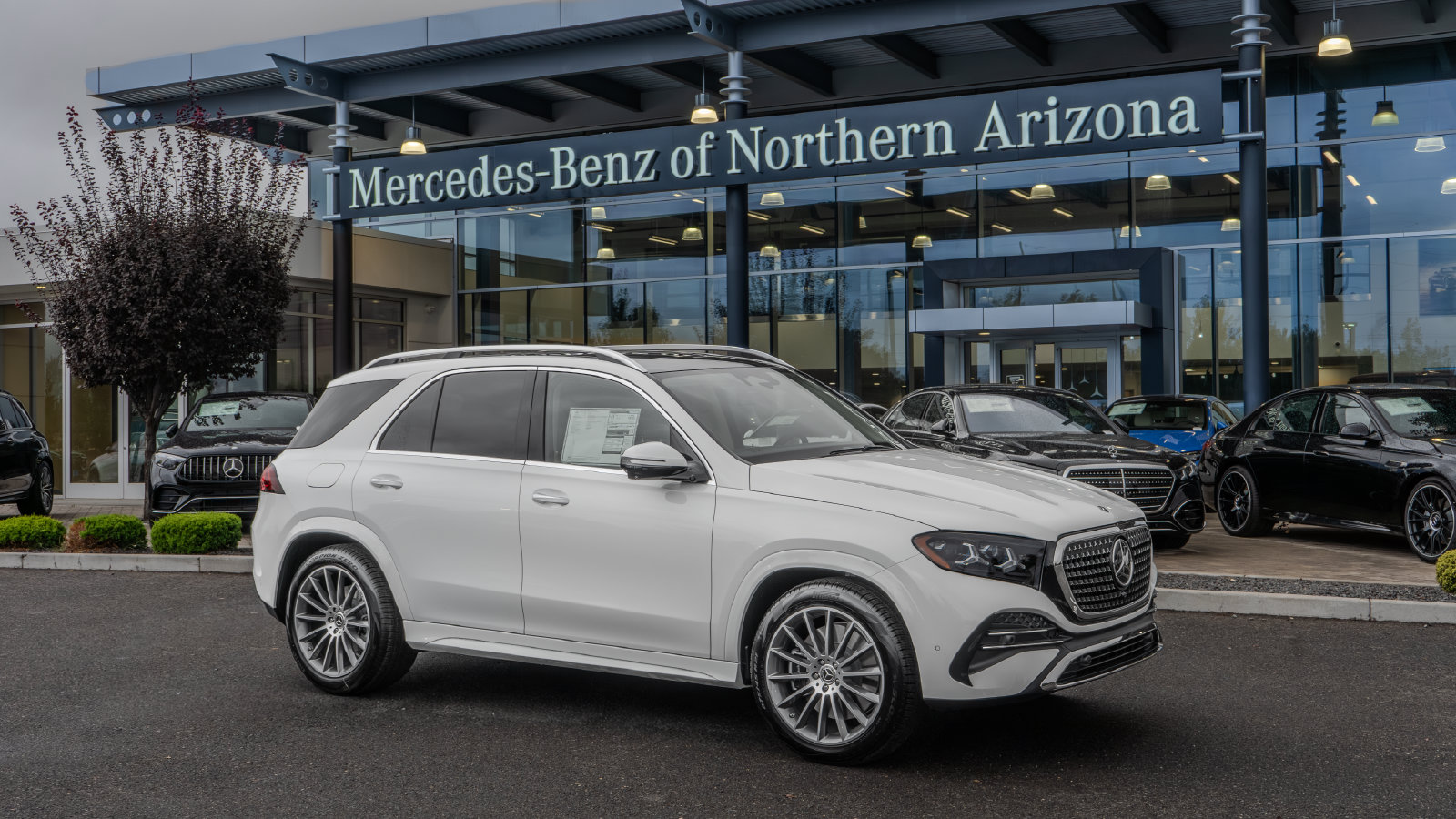 2027 Mercedes-Benz GLE GLE 450 — photo 1 of 36