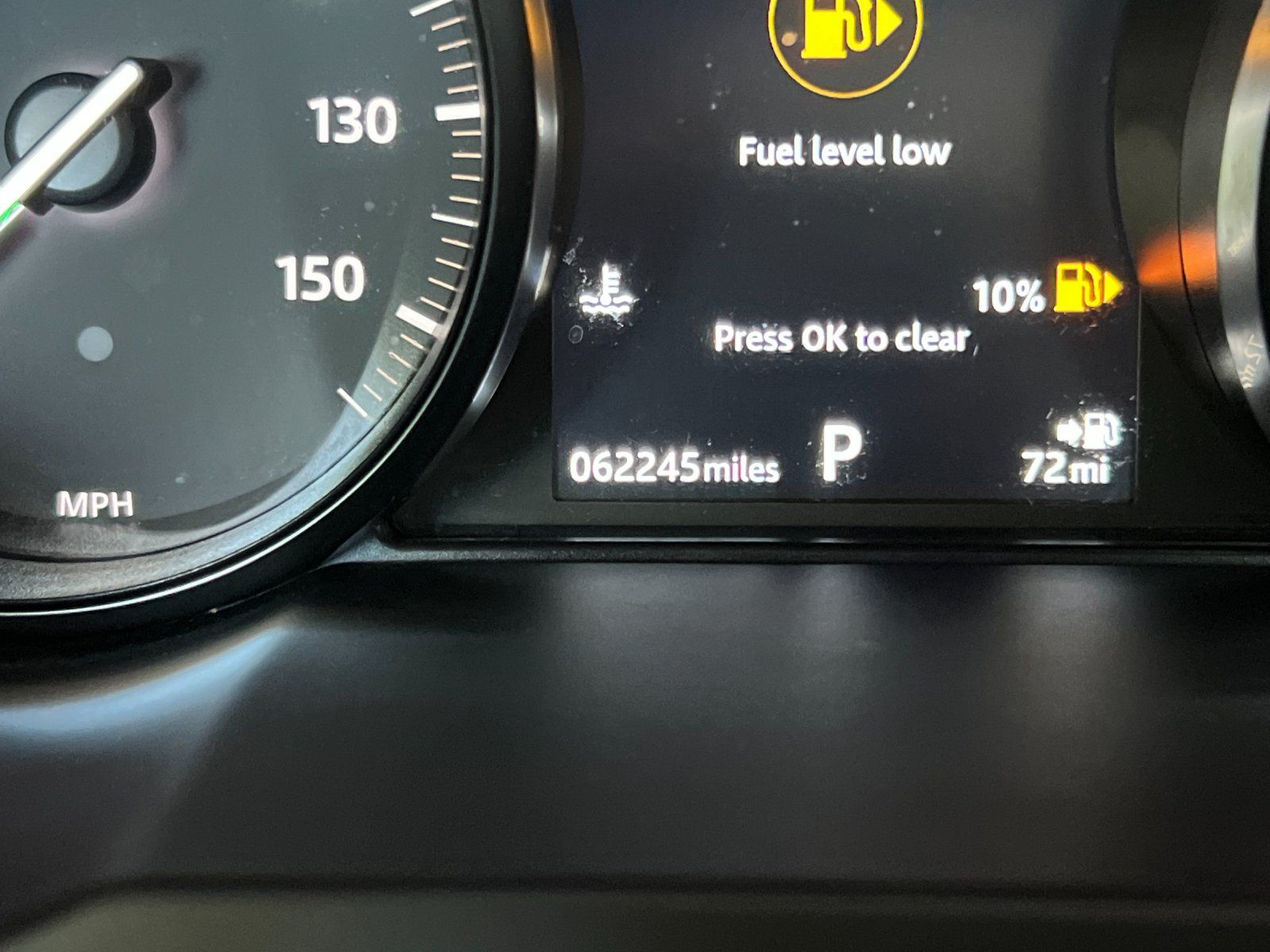 2018 Land Rover Range Rover Evoque Landmark Edition — full photo 27 of 28
