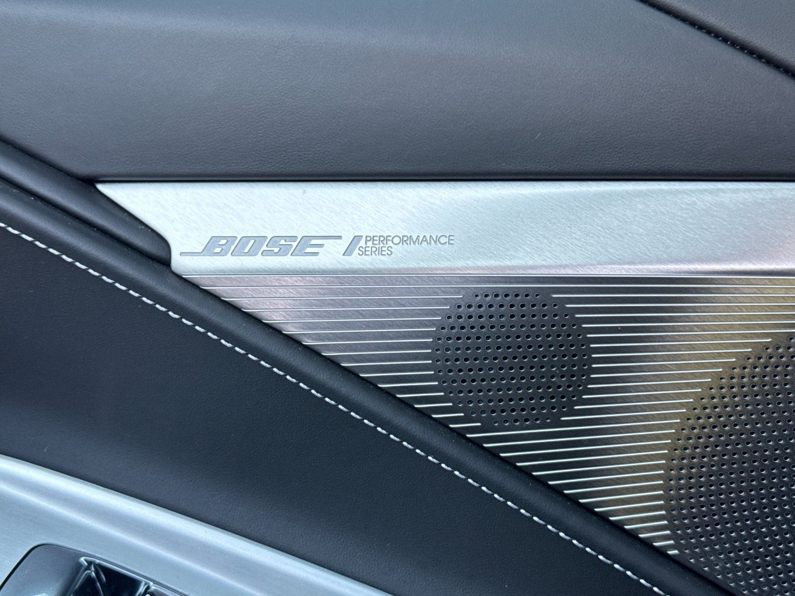 2024 Chevrolet Corvette Z06 — foto completa 25 de 26