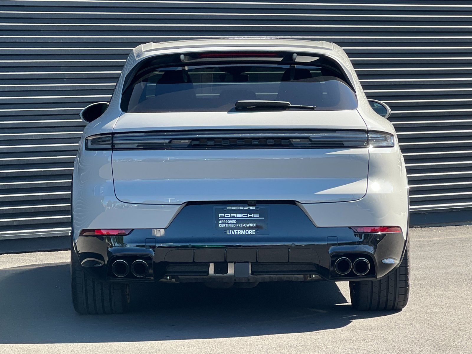 2026 Porsche Cayenne GTS — full photo 7 of 29