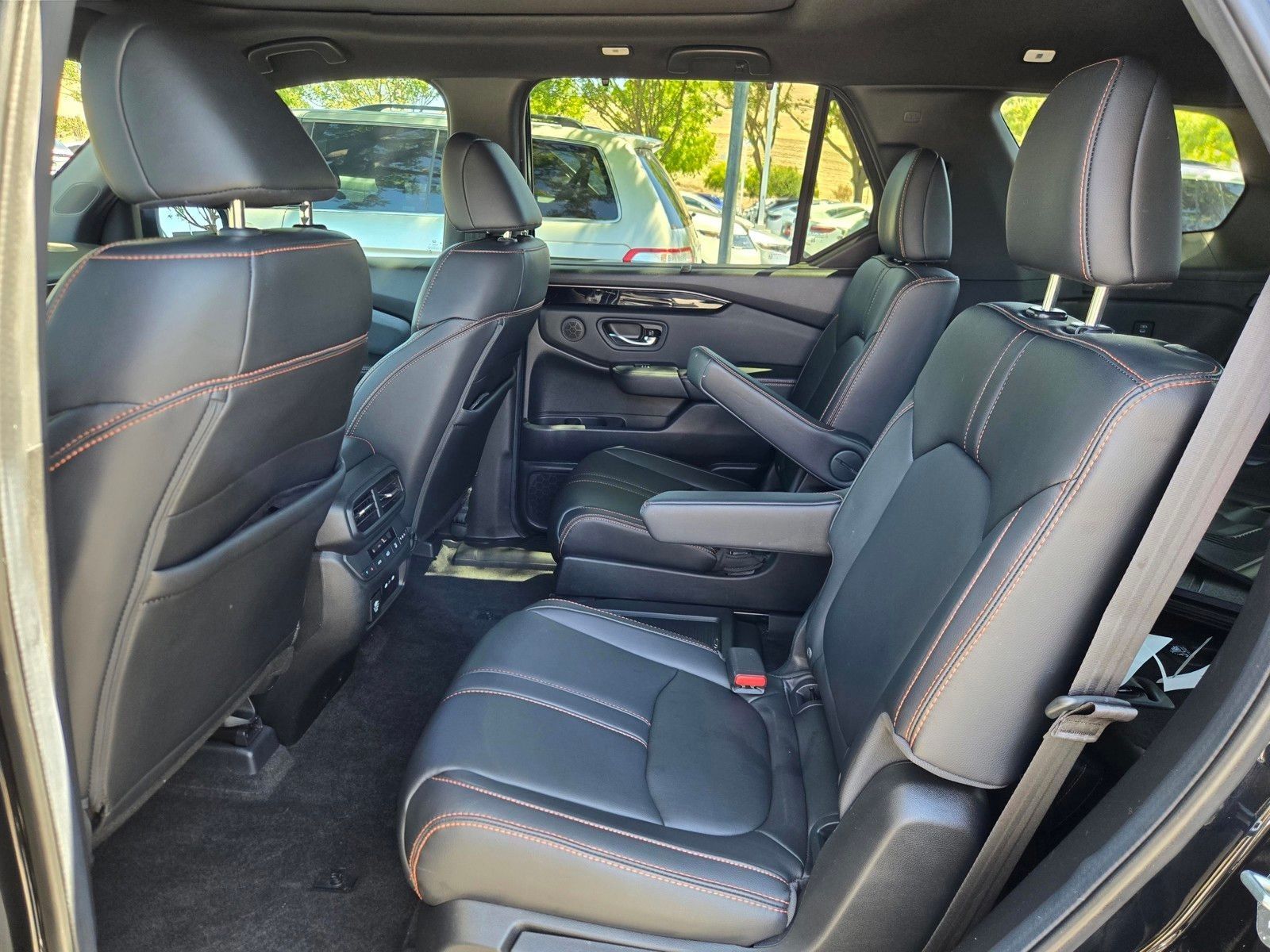 2025 Honda Pilot TrailSport — foto completa 11 de 28