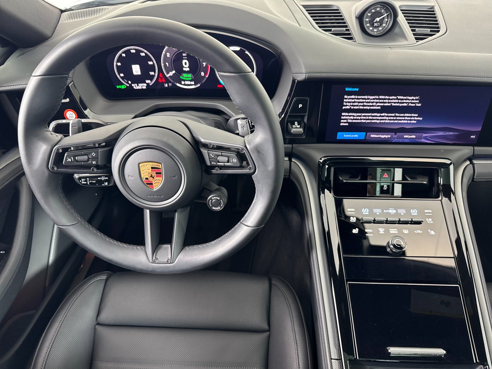 2026 Porsche Panamera E-Hybrid 4 — full photo 15 of 30