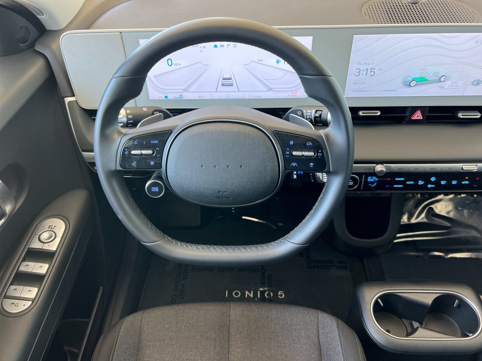 2024 Hyundai IONIQ 5 SE — full photo 14 of 29