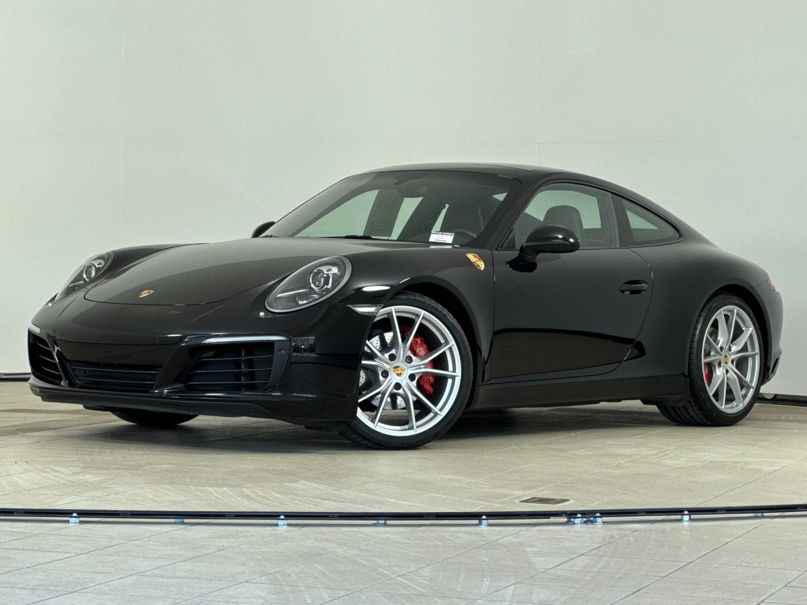 2017 Porsche 911 Carrera — foto completa 1 de 28