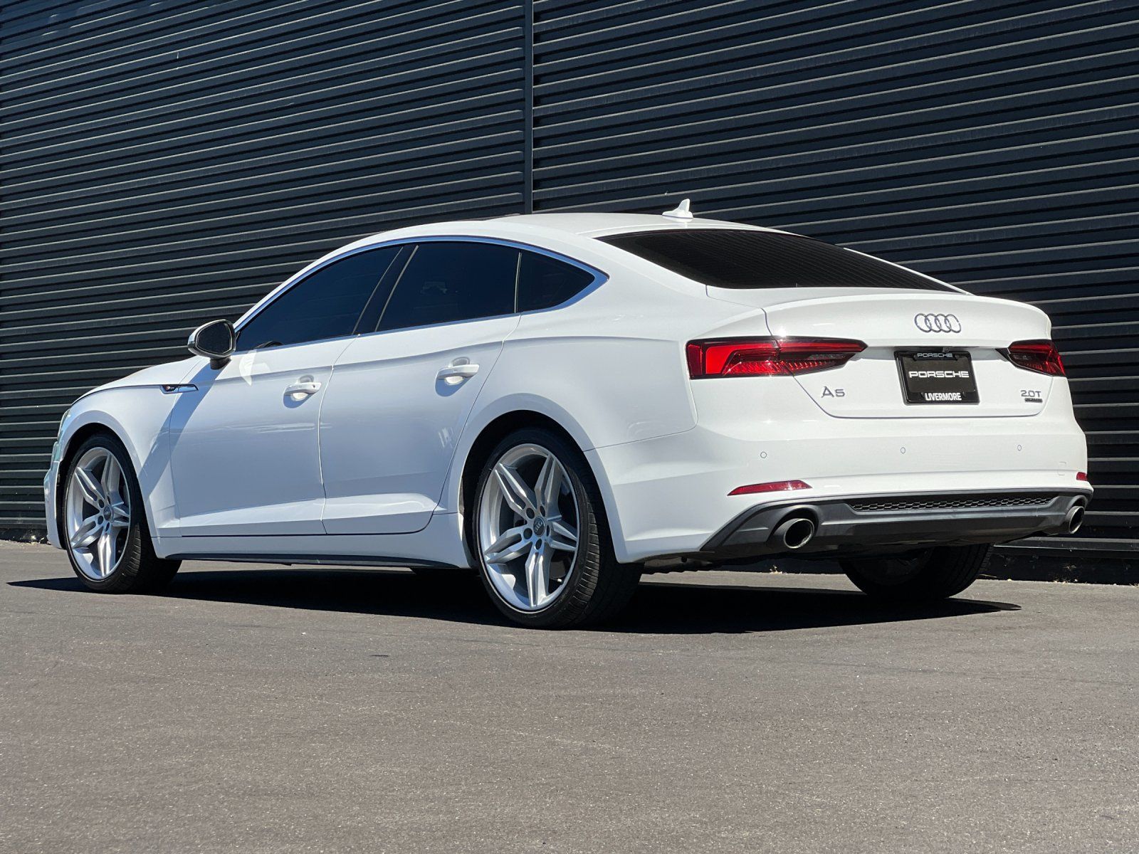 2018 Audi A5 2.0T Premium Plus — full photo 3 of 28