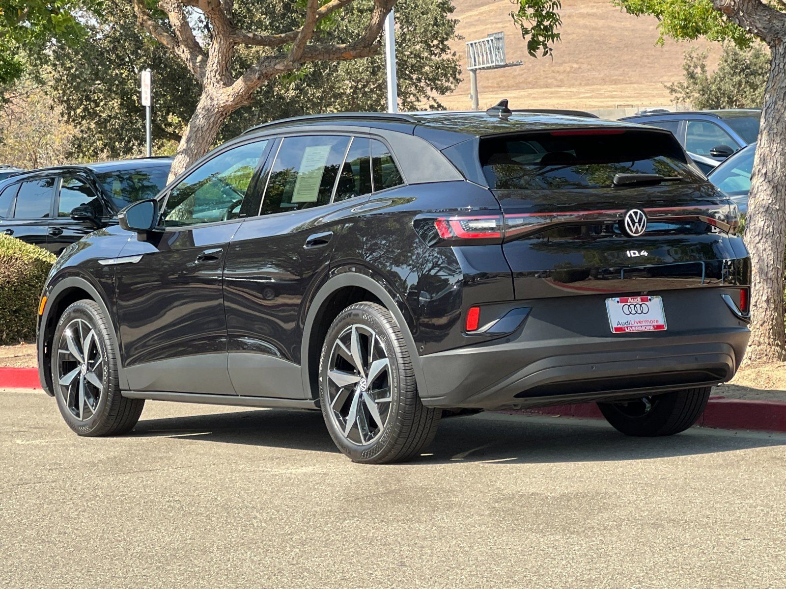 2023 Volkswagen ID.4 S — foto completa 4 de 29
