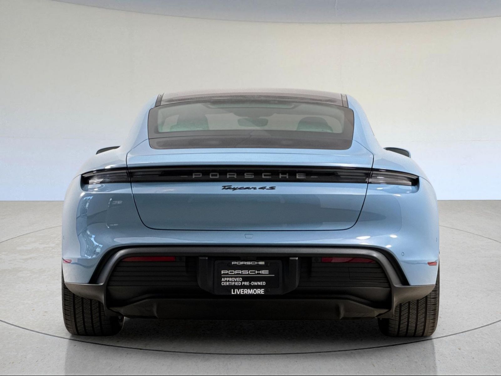 2024 Porsche Taycan 4S — full photo 8 of 29
