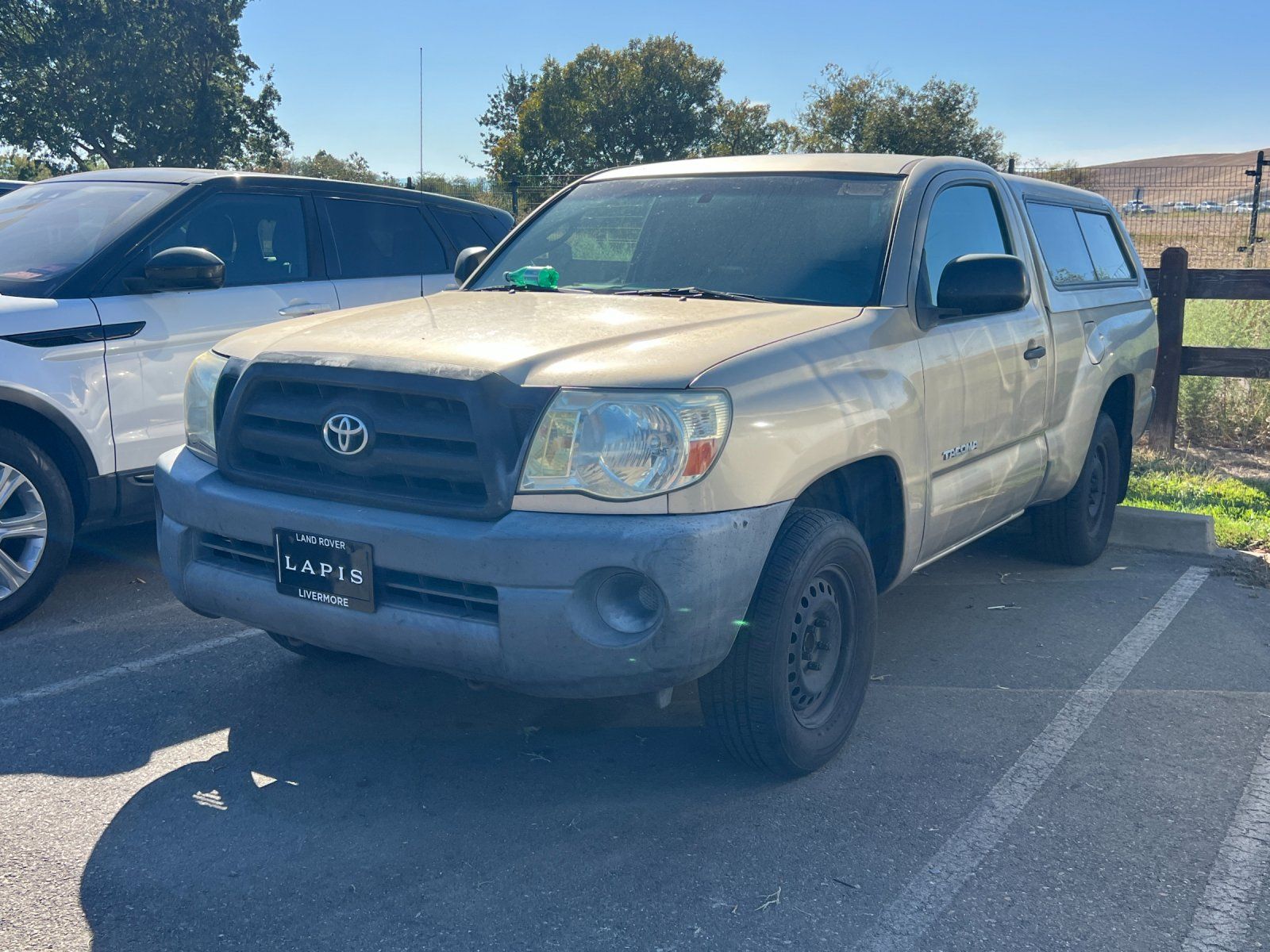2006 Toyota Tacoma Base — full photo 2 of 3