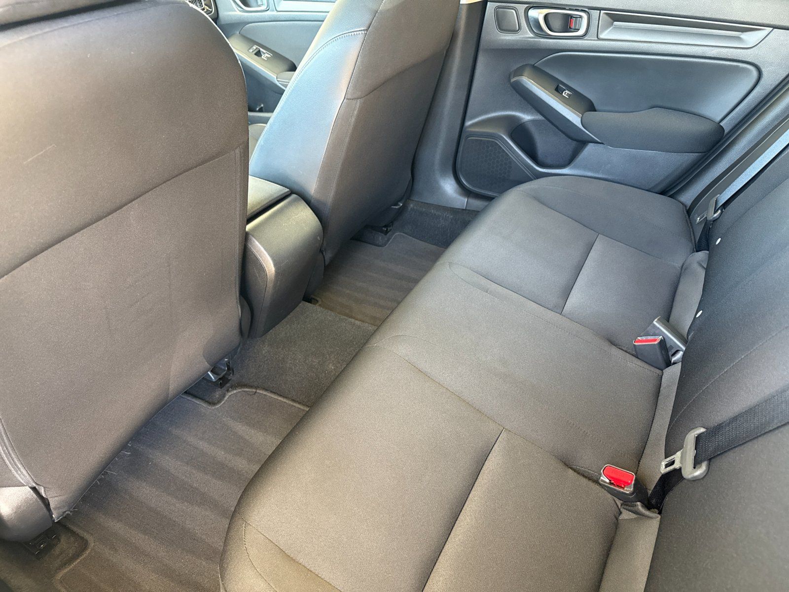 2023 Honda Civic LX — full photo 12 of 27