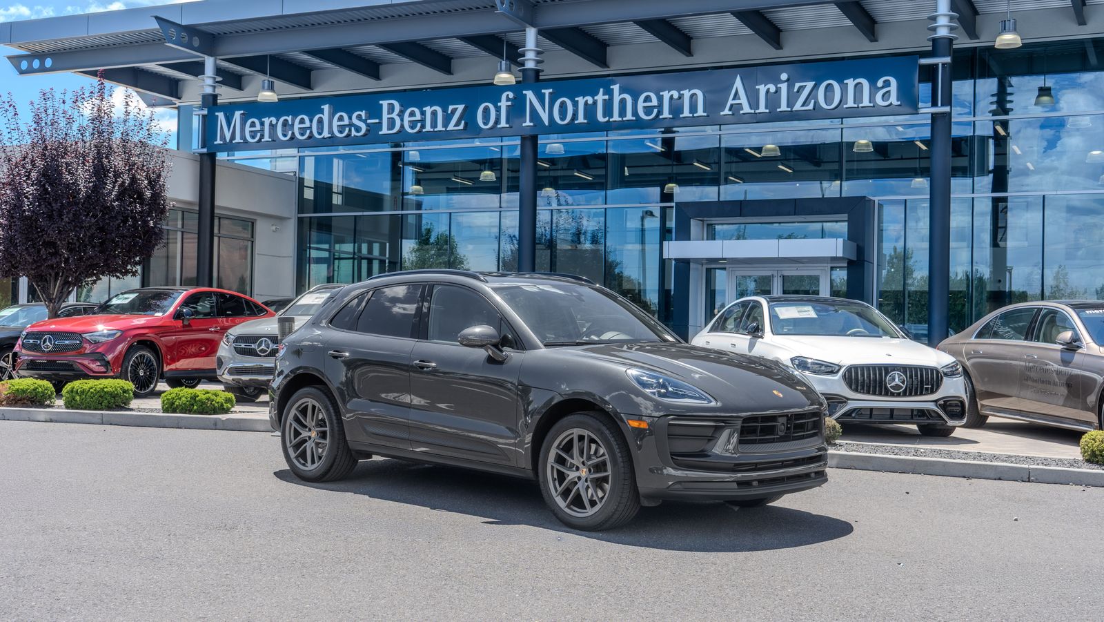 2023 Porsche Macan Base — foto completa 1 de 35