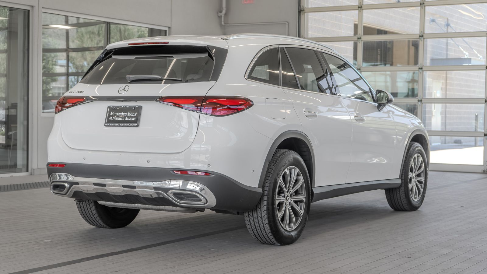 2024 Mercedes-Benz GLC GLC 300 — full photo 27 of 33