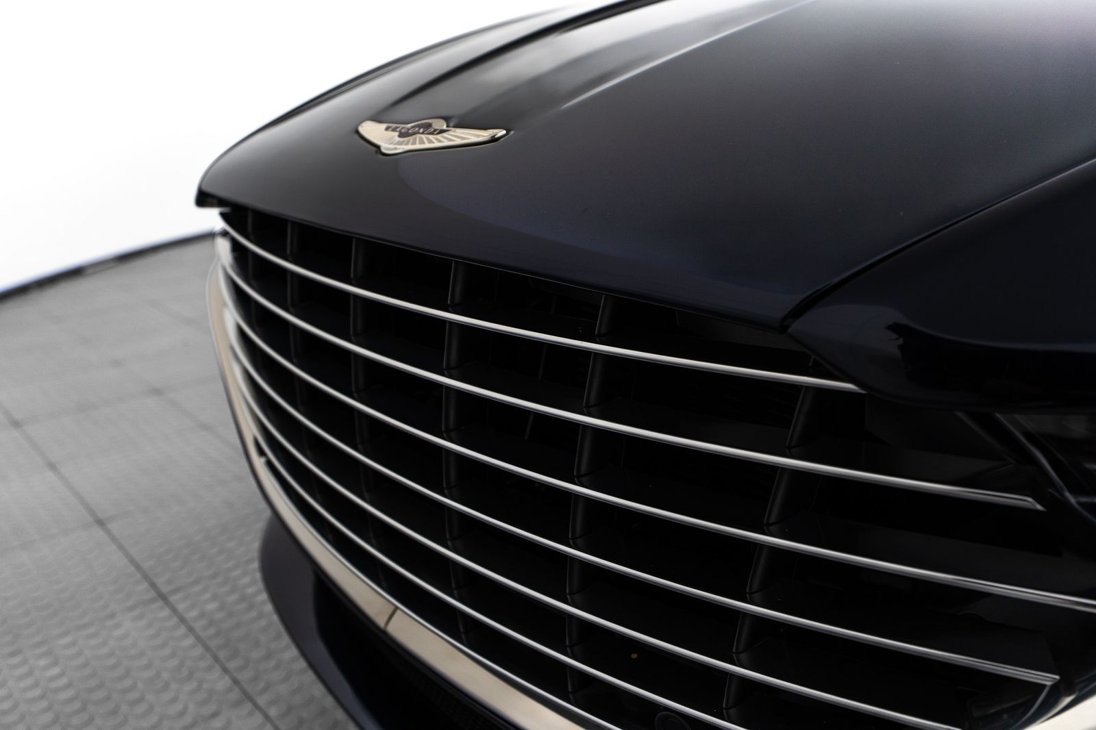 2018 Aston Martin Lagonda Taraf — foto completa 51 de 62