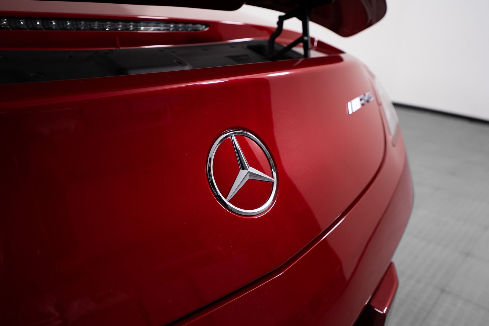 2012 Mercedes-Benz SLS AMG® — full photo 19 of 58