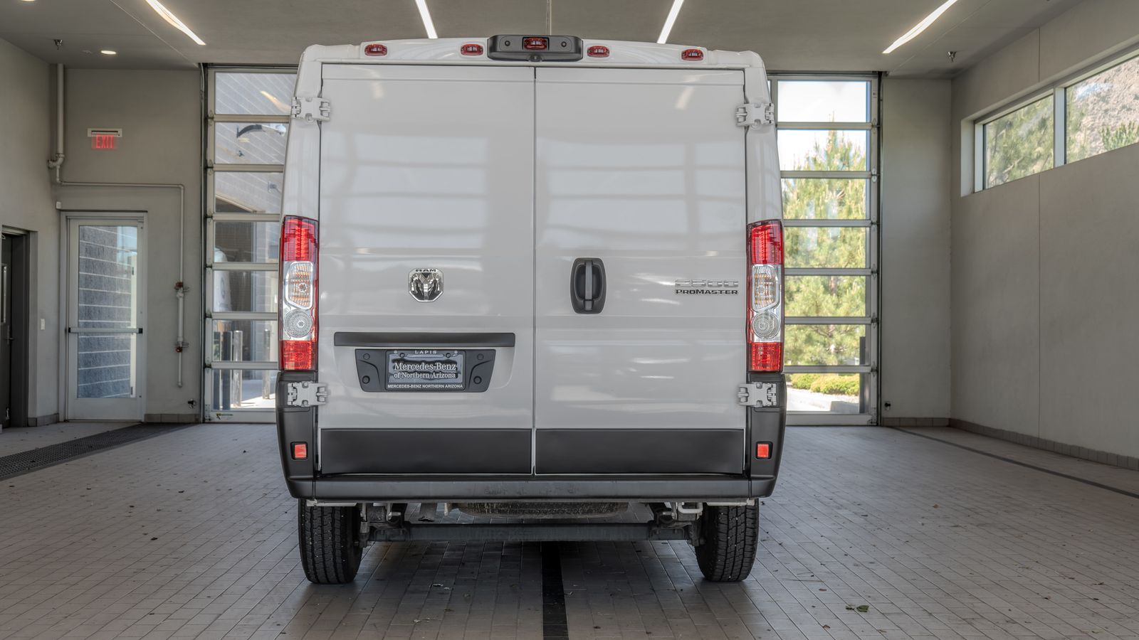 2025 Ram ProMaster 2500 Base — full photo 14 of 33
