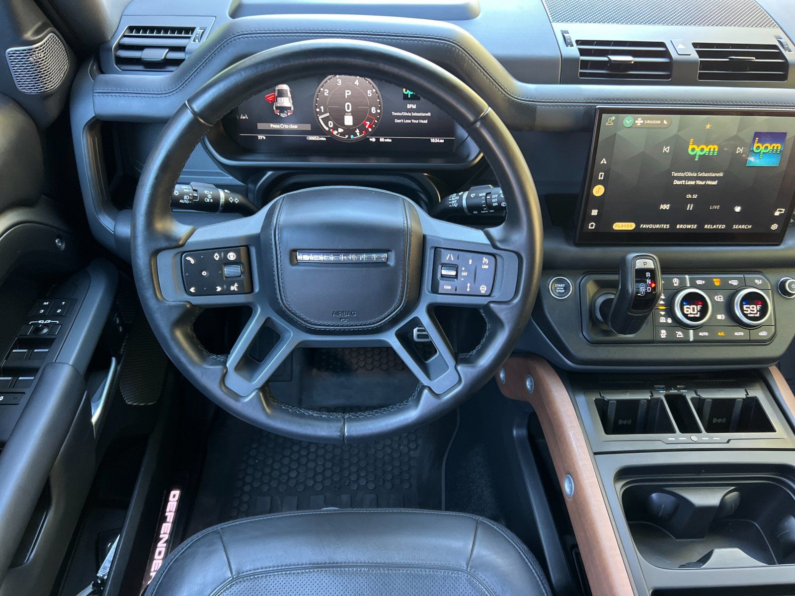 2024 Land Rover Defender 110 X — full photo 13 of 29