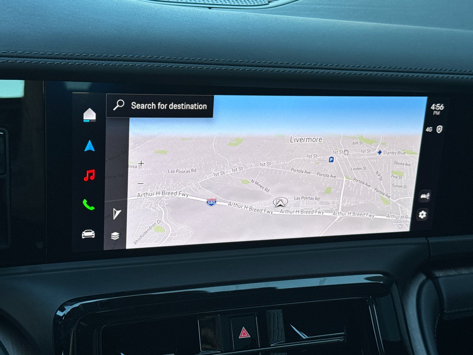 2025 Porsche Panamera 4 — foto completa 19 de 29