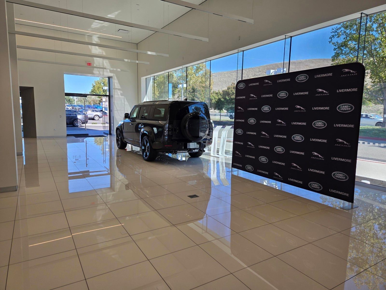 2024 Land Rover Defender 130 X — full photo 44 of 45