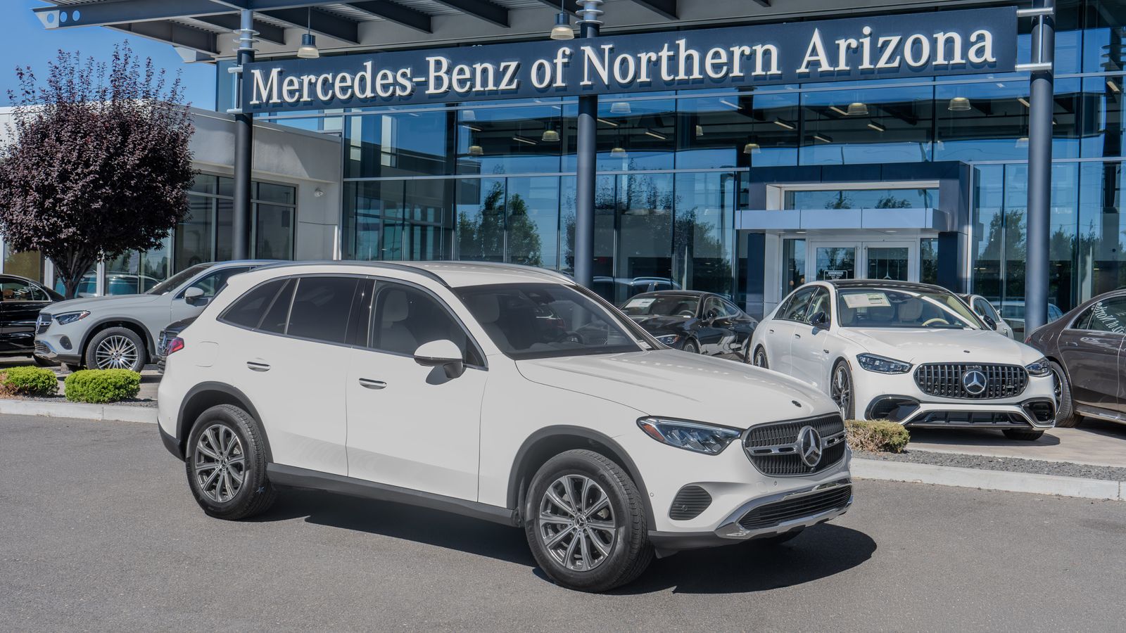 2024 Mercedes-Benz GLC GLC 300 — foto completa 1 de 33