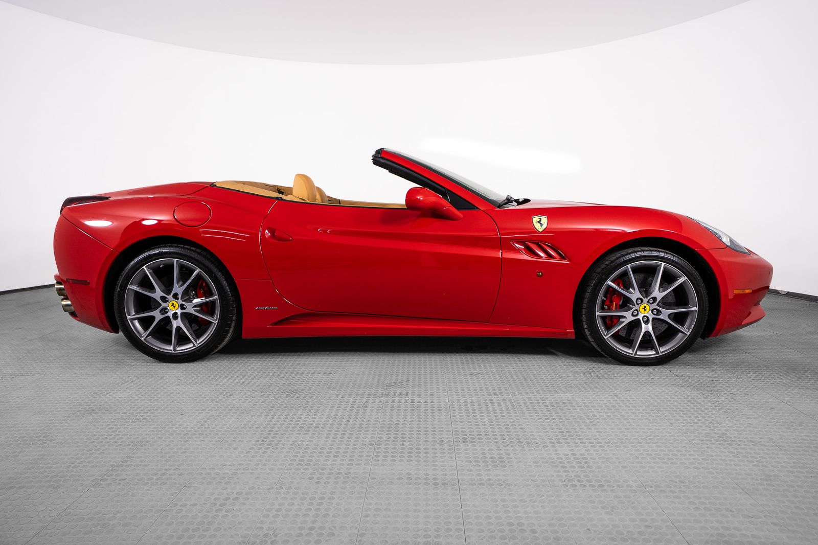 2012 Ferrari California — full photo 5 of 38