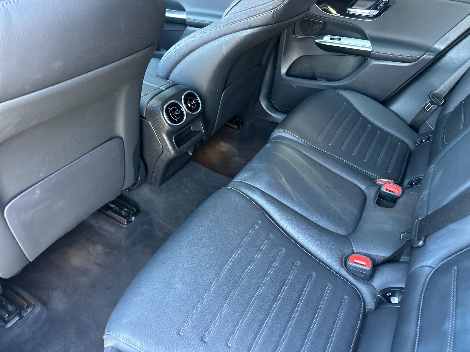 2025 Mercedes-Benz GLC GLC 43 AMG® — foto completa 14 de 28
