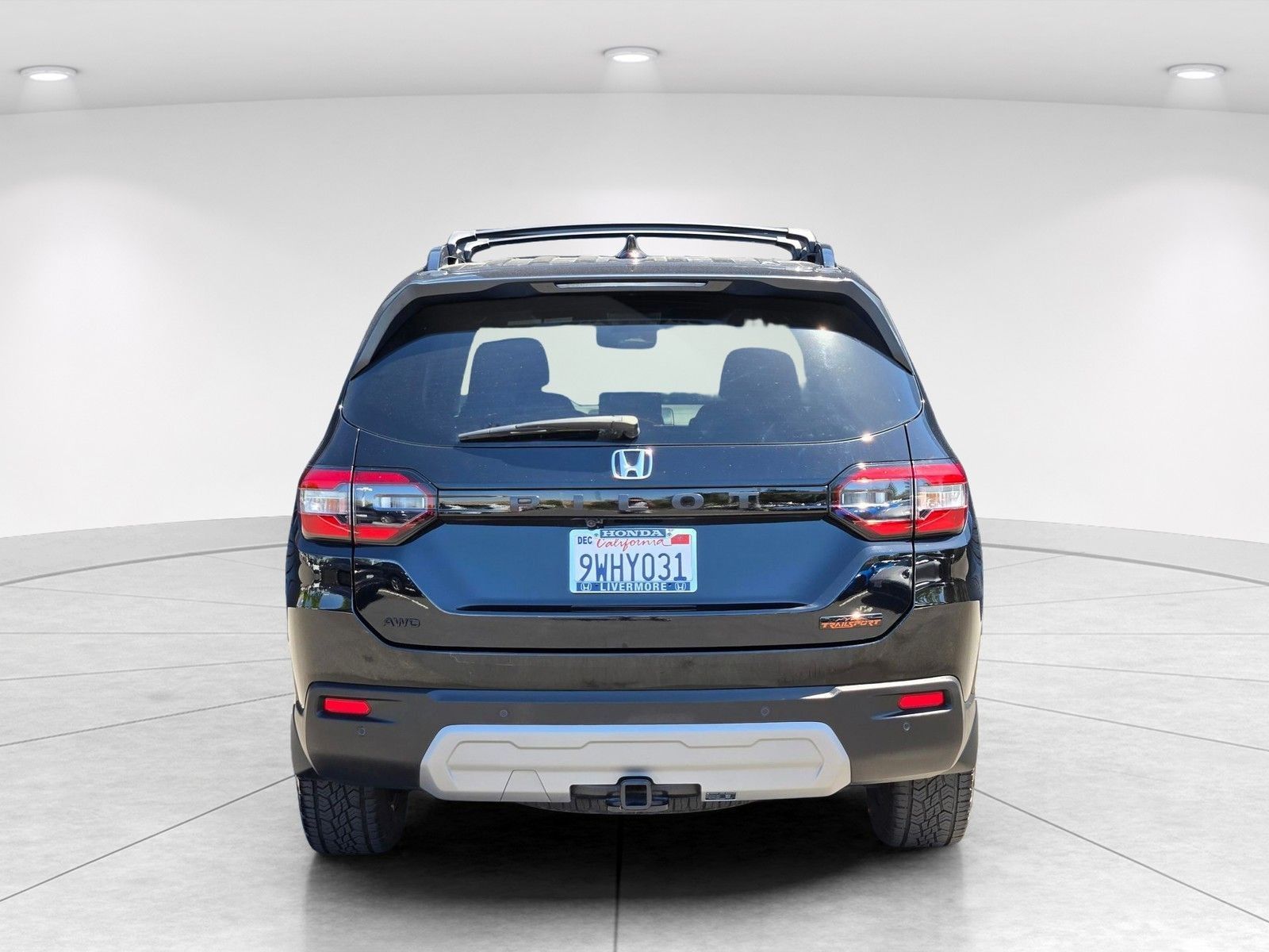 2025 Honda Pilot TrailSport — full photo 6 of 28