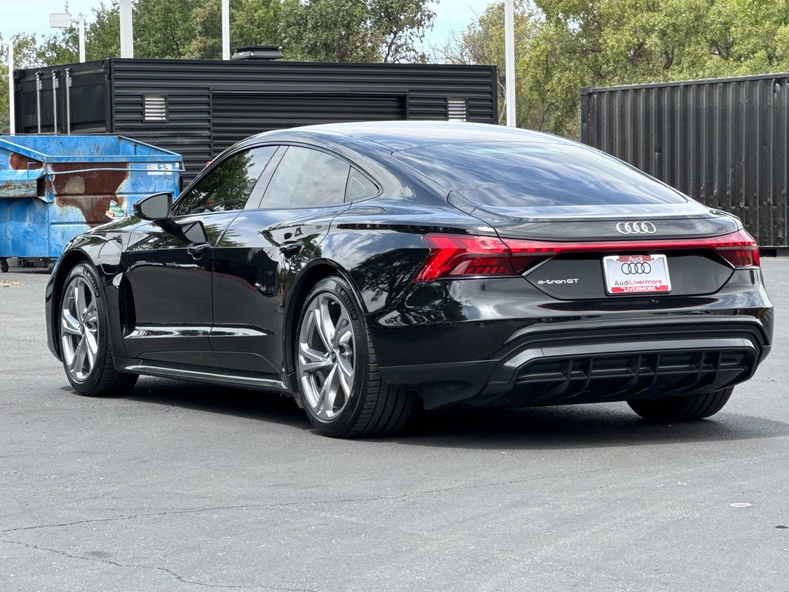 2023 Audi e-tron GT Premium Plus — full photo 3 of 27
