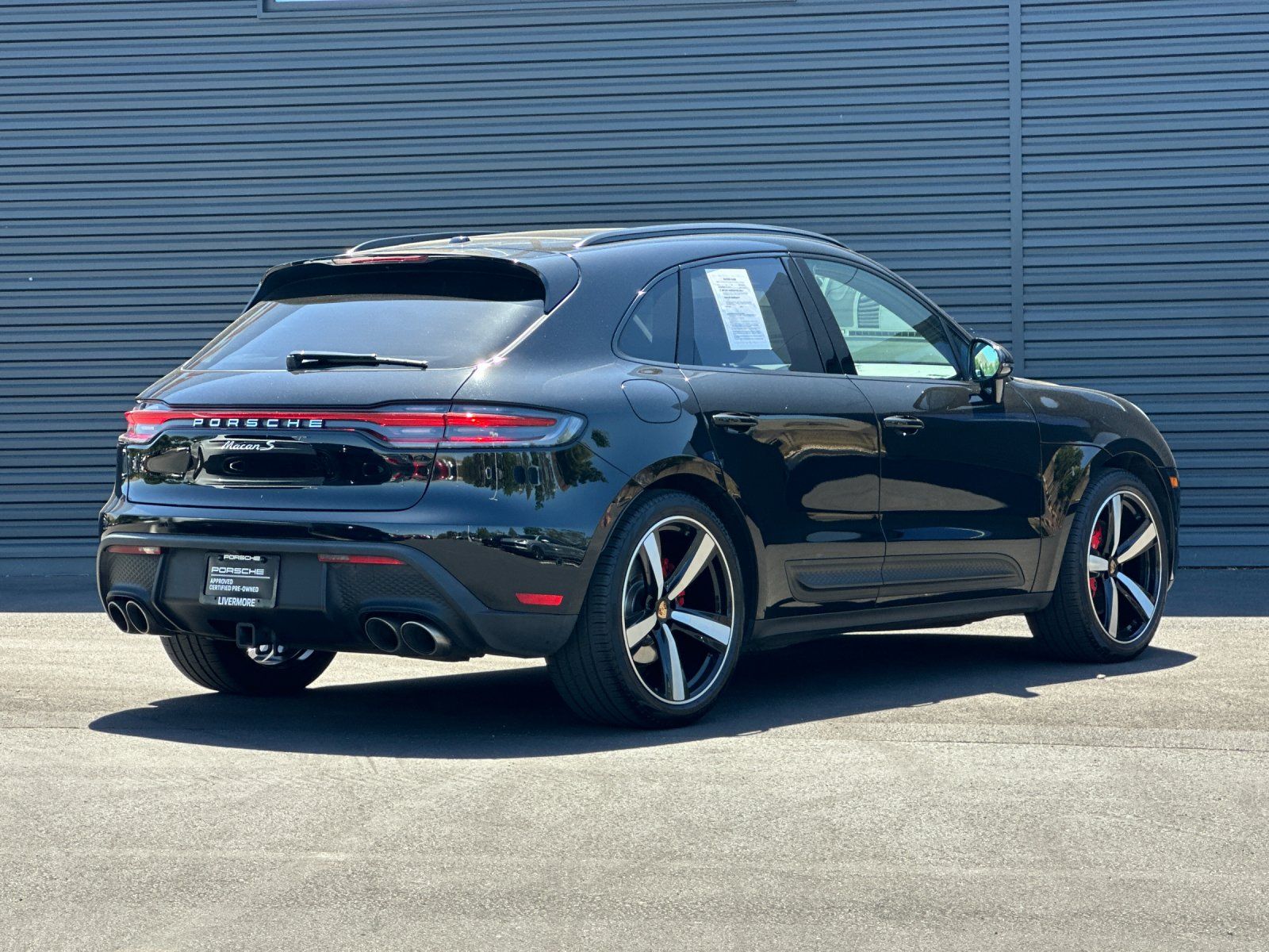 2024 Porsche Macan S — full photo 8 of 27