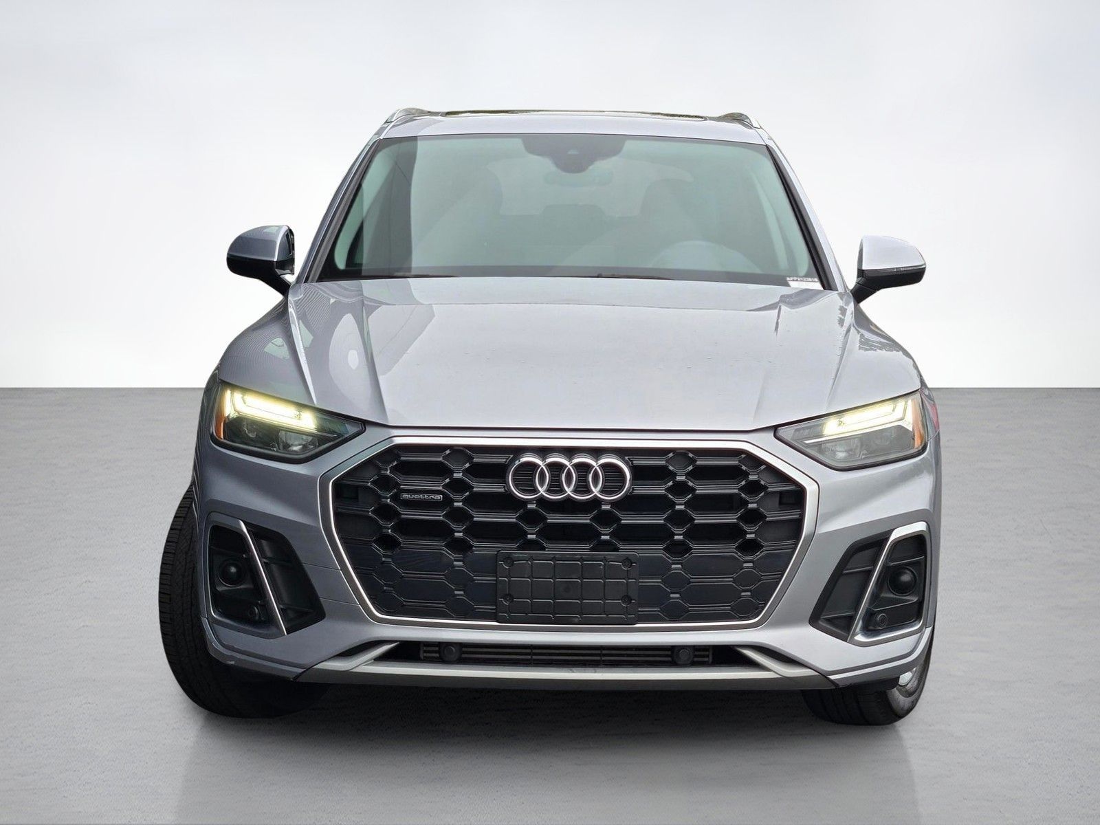 2023 Audi Q5 45 S line Premium — full photo 2 of 45