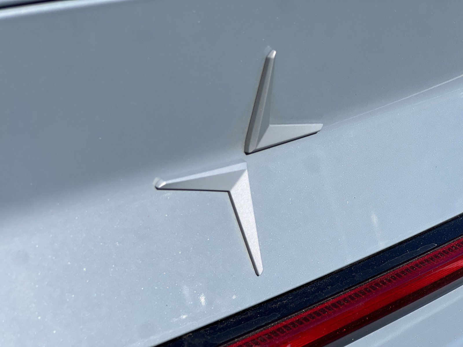 2022 Polestar 2 Long Range Dual Motor — full photo 26 of 29