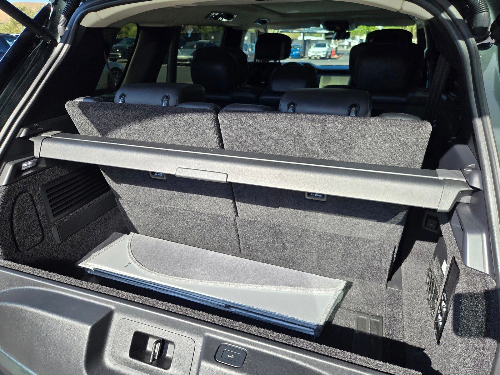2024 Land Rover Range Rover Autobiography — full photo 28 of 46