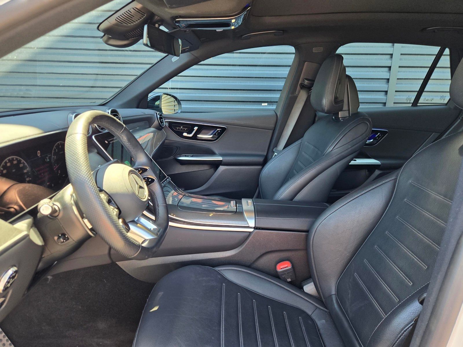 2025 Mercedes-Benz GLC GLC 43 AMG® — foto completa 26 de 27