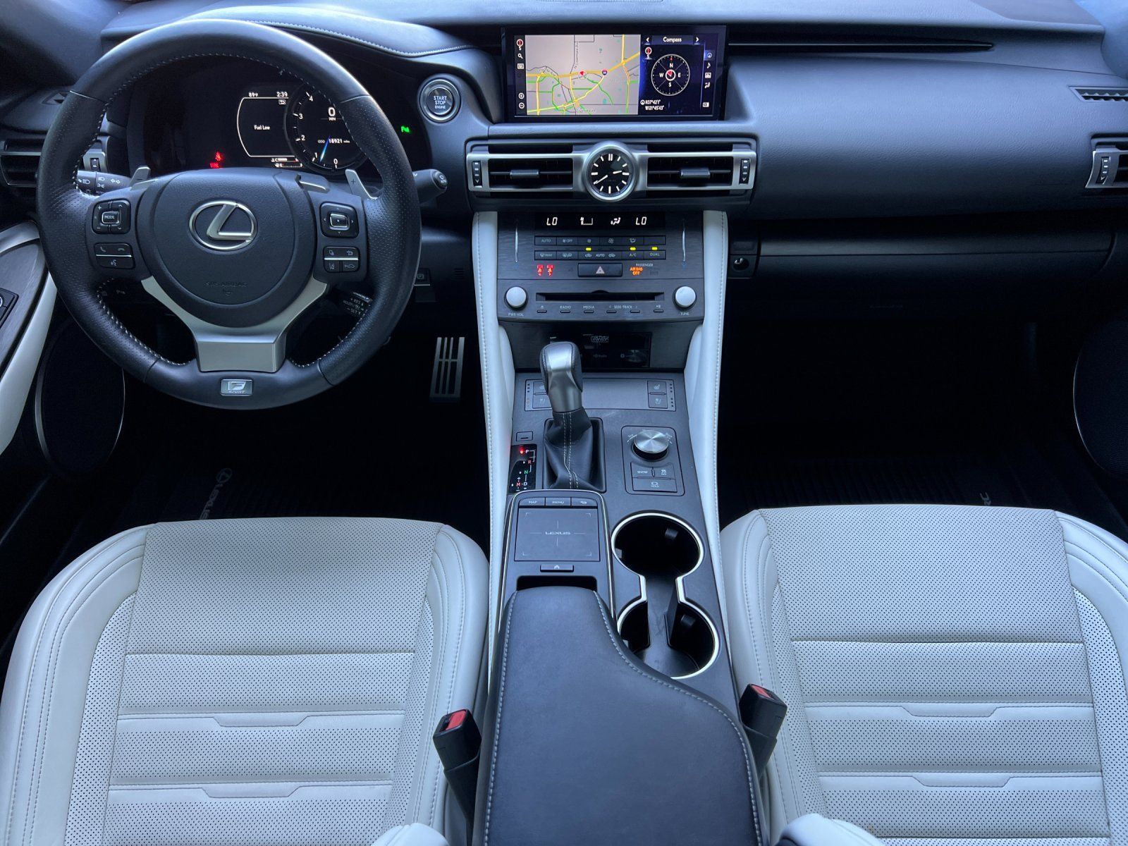2022 Lexus RC 350 F Sport — full photo 12 of 27