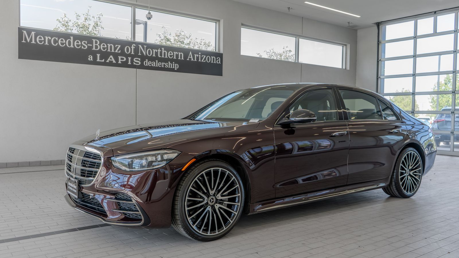 2023 Mercedes-Benz S-Class S 500 — foto completa 3 de 35