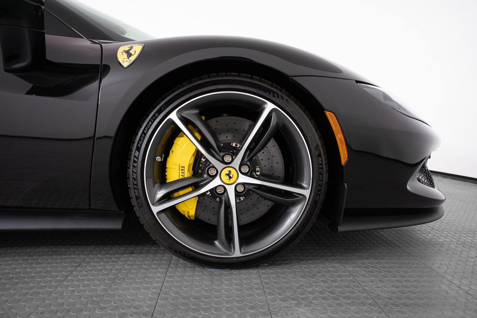2024 Ferrari 296 GTB — full photo 24 of 41