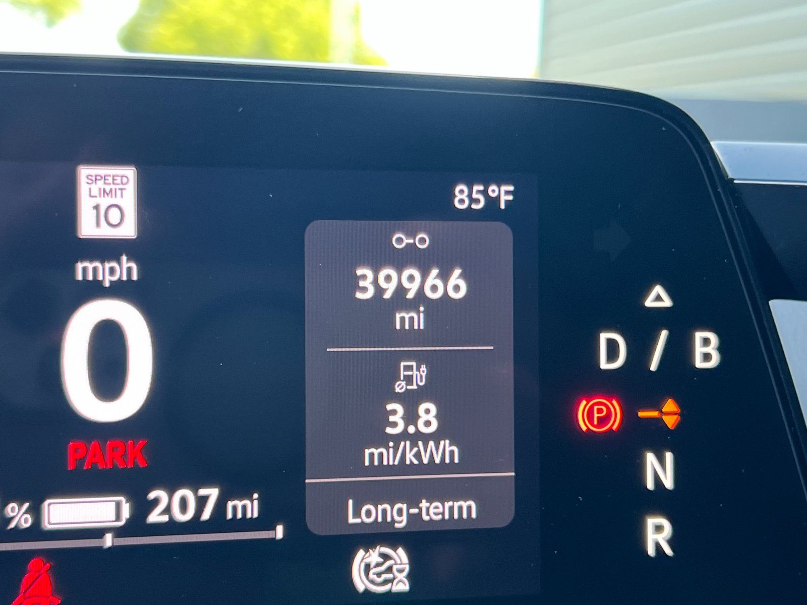 2022 Volkswagen ID.4 Pro — foto completa 27 de 28