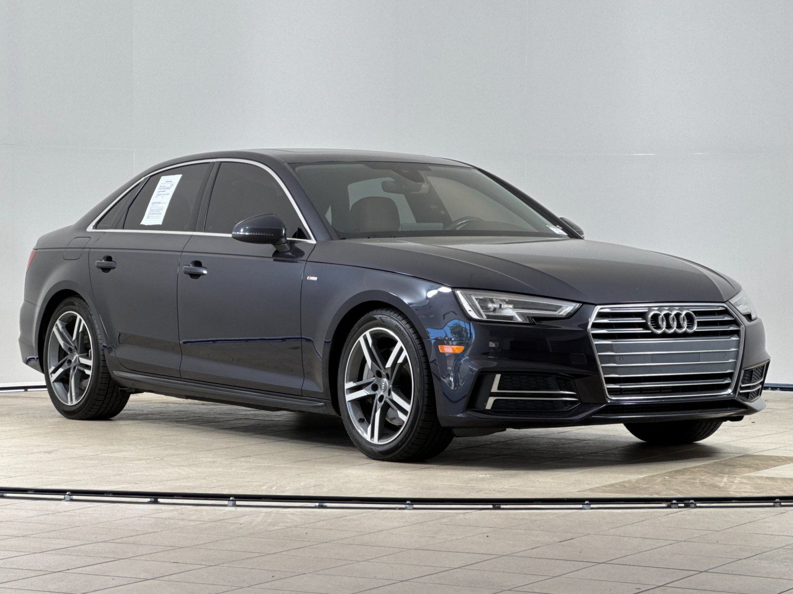 2018 Audi A4 2.0T Premium Plus — full photo 11 of 29