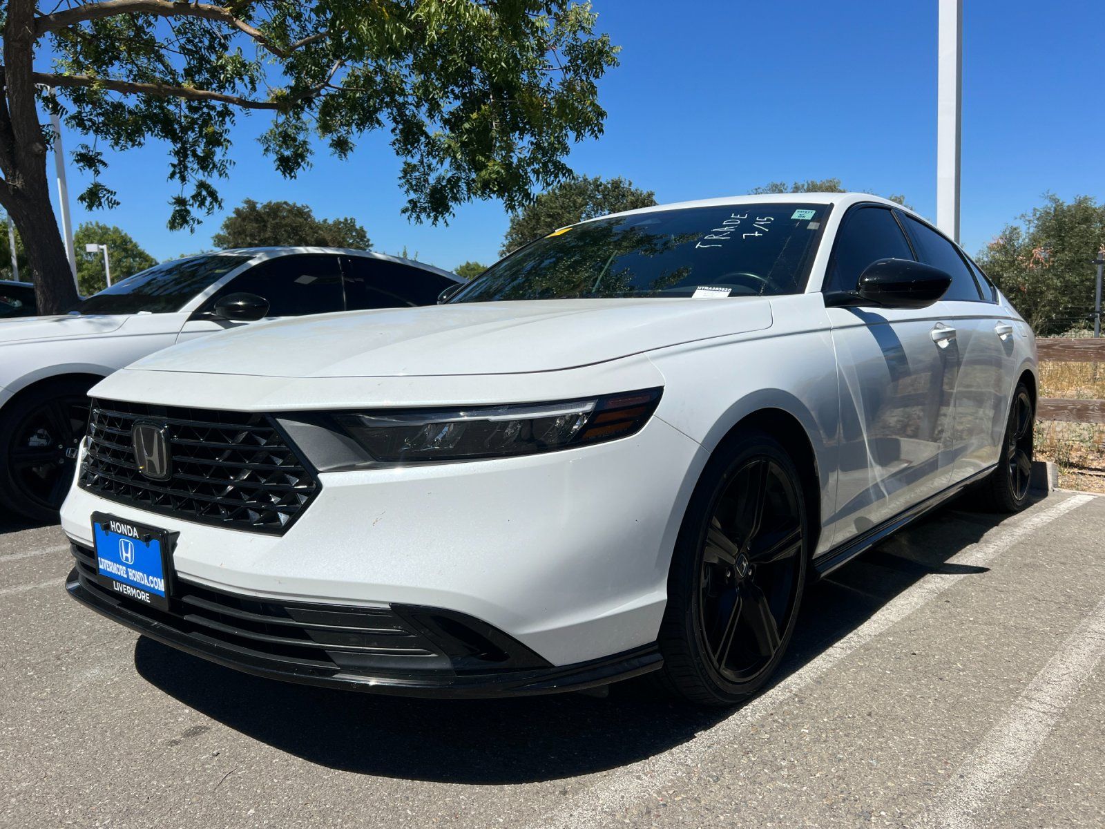 2024 Honda Accord Hybrid Sport-L — full photo 2 of 3