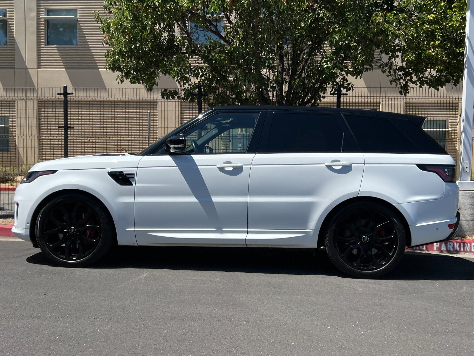 2022 Land Rover Range Rover Sport HSE Dynamic — foto completa 3 de 29