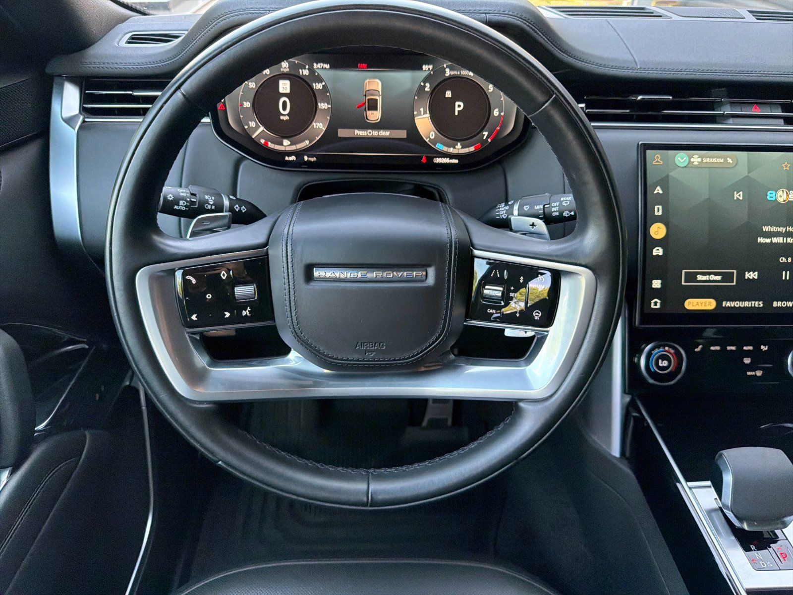 2023 Land Rover Range Rover SE — full photo 13 of 29