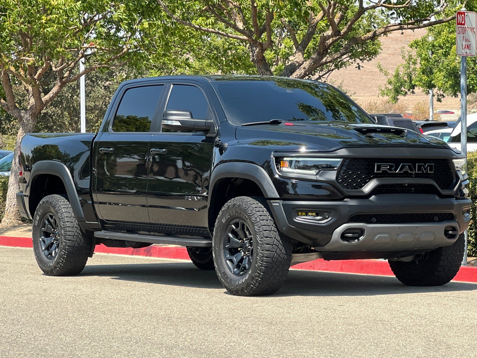 2022 Ram 1500 TRX — full photo 8 of 28