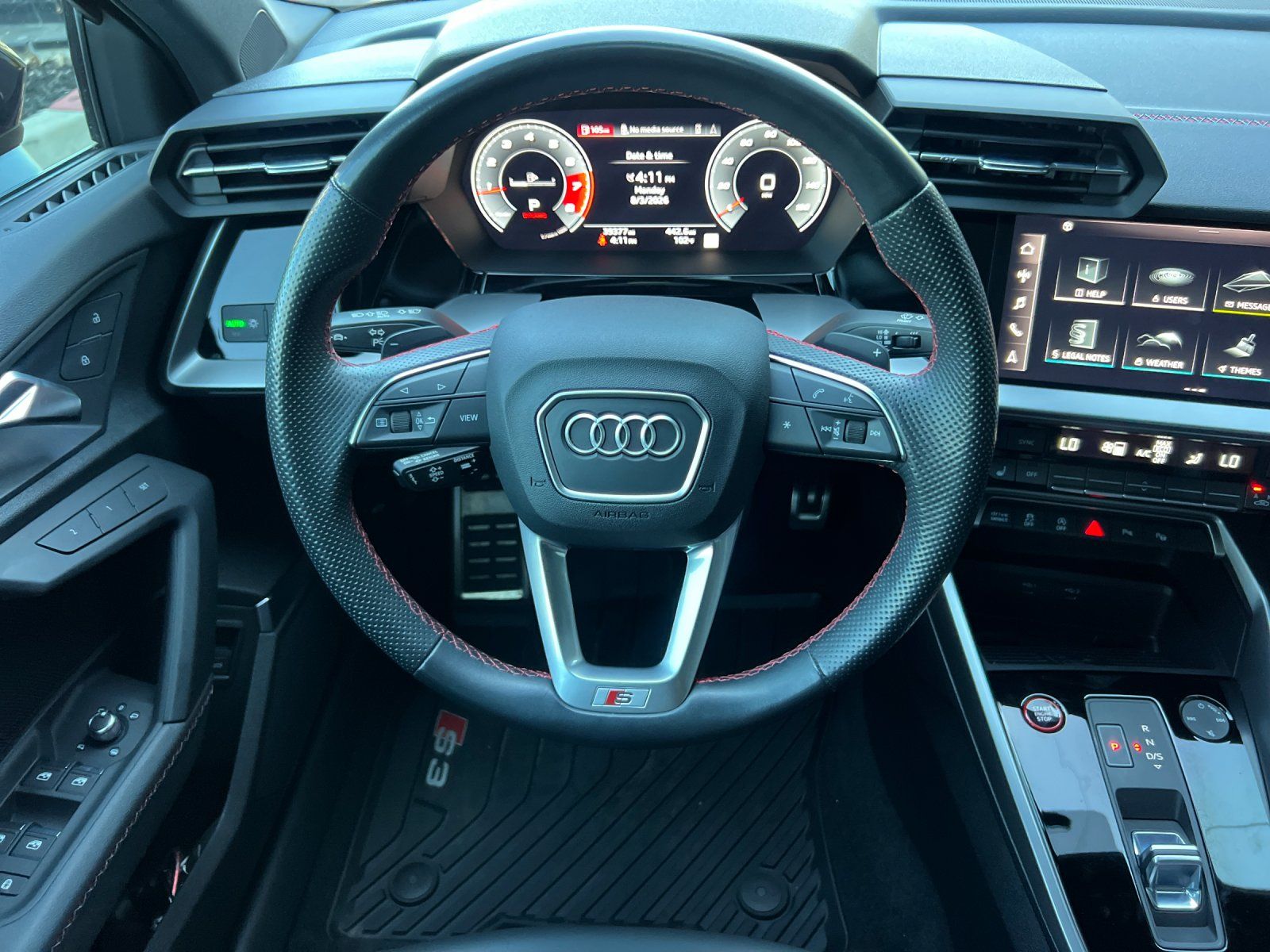 2024 Audi S3 2.0T Premium Plus — foto completa 14 de 28