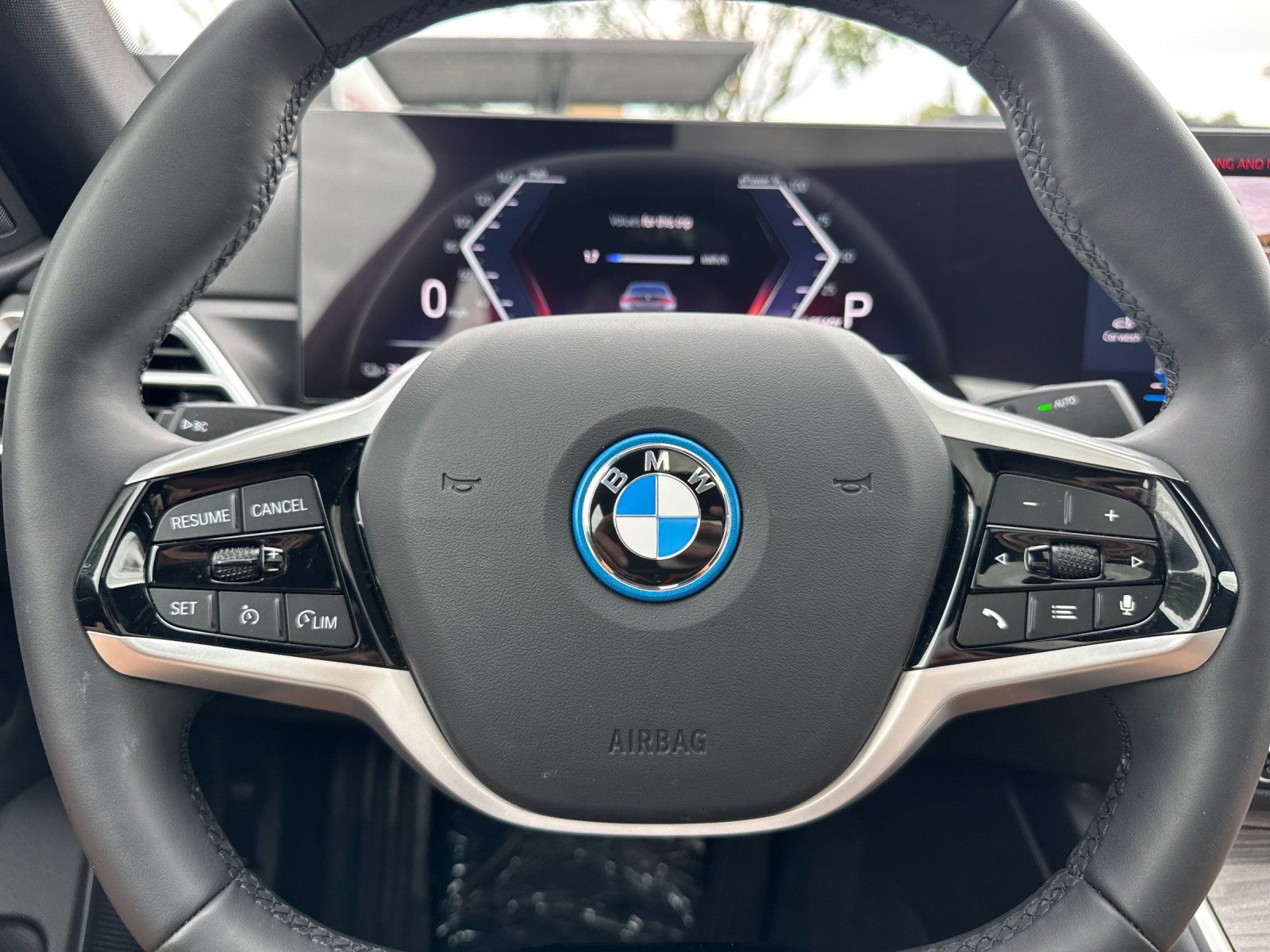2025 BMW i4 eDrive40 — foto completa 22 de 28